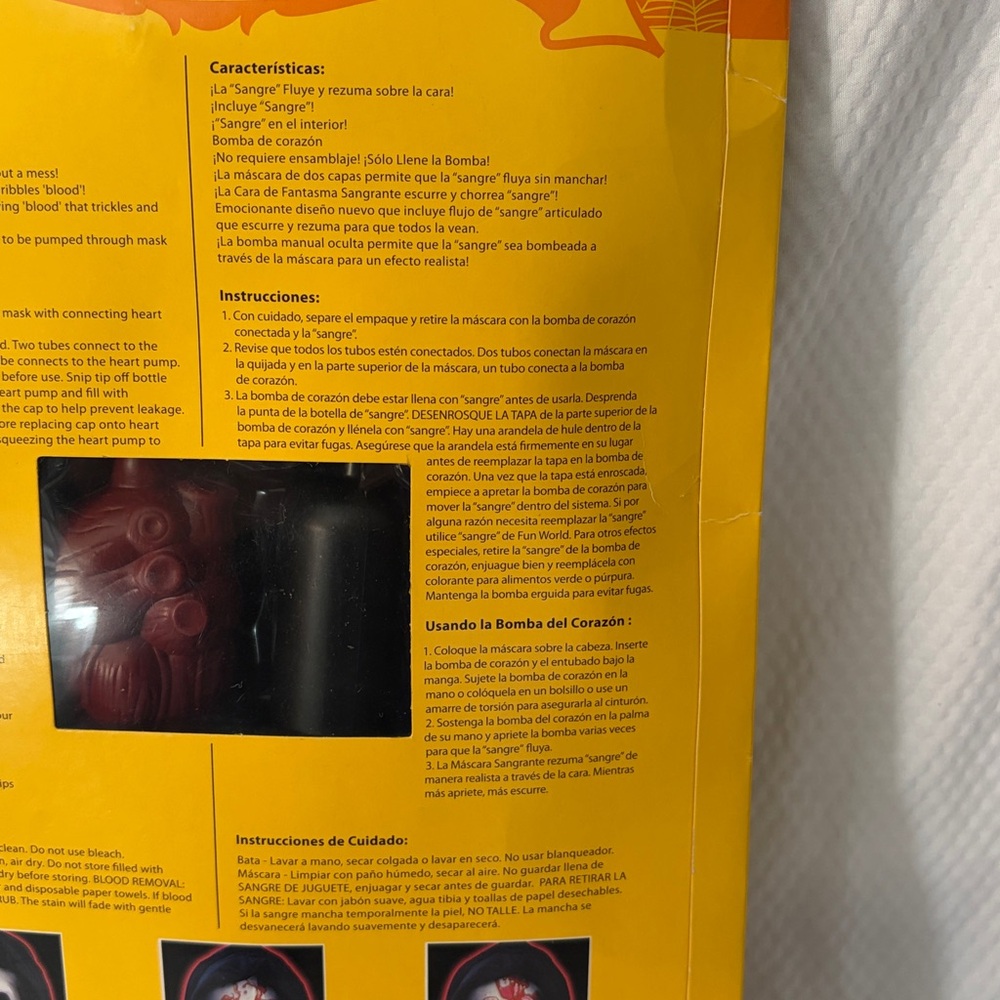 NIB Vintage Bleeding Scream Mask Walmart Exclusive Original Packaging - Picture 12 of 12